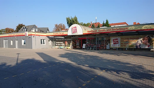 Außenfassade des ZOO & Co. Marktes in Uelzen